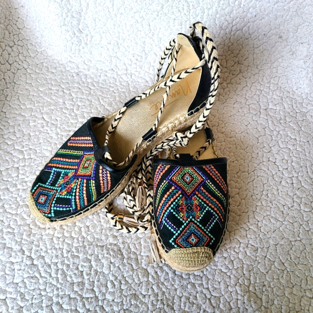 Nanette - Bitsy - flatform espadrilles size 9.5